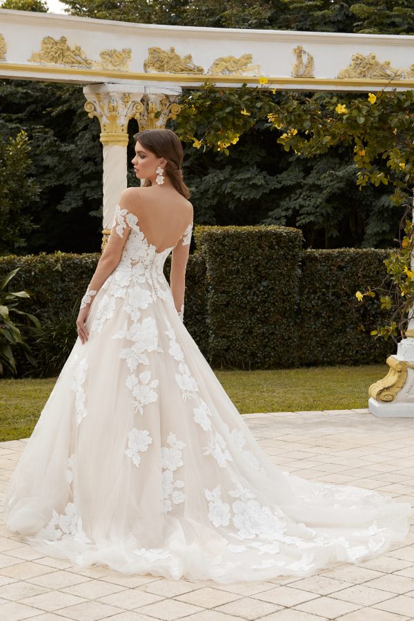 Y12235_ivory_champagne_b